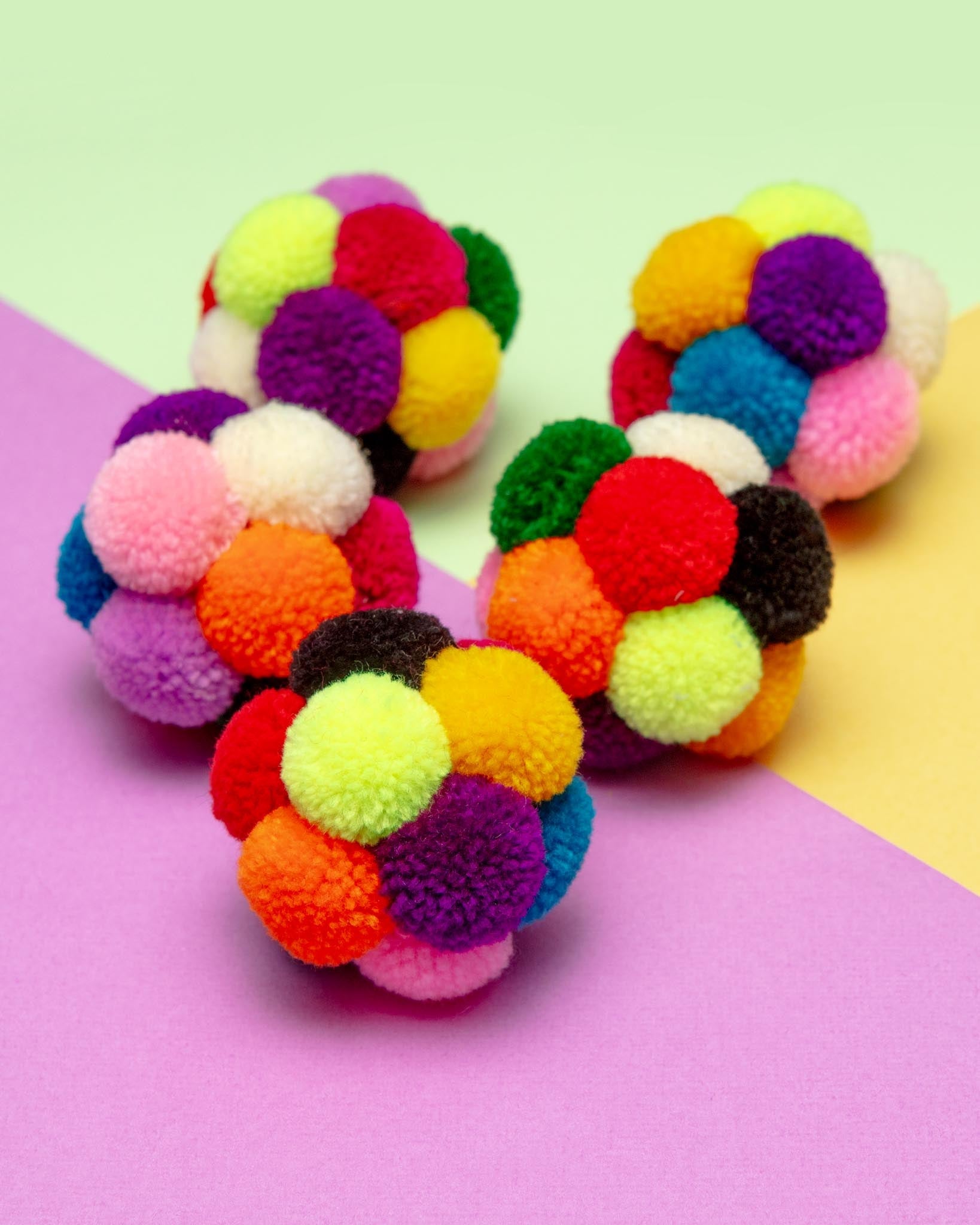 Catomic Ball w/ Catnip